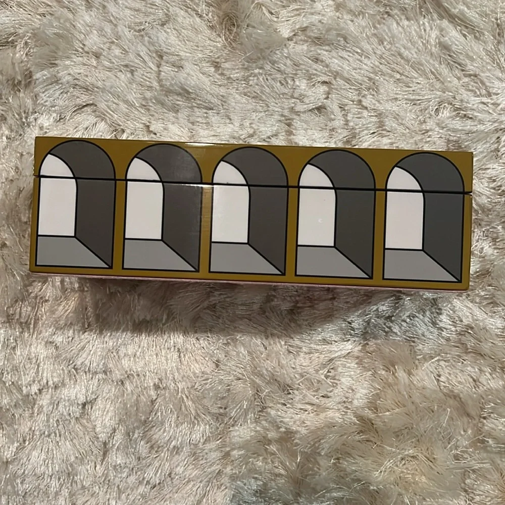 Jonathan Adler Lacquer Arcade Small Box in Gray/Yellow